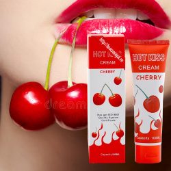 Tại Việt Nam, Dầu bôi trơn Kiss Hương Cherry cũng đã được Bộ Y Tế nhập khẩu và kiểm định chất lượng, có thể lưu hành trên thị trường và rất an toàn khi sử dụng. Vì vậy, hãy sử dụng nó. Sử dụng Kiss Lube hương anh đào.